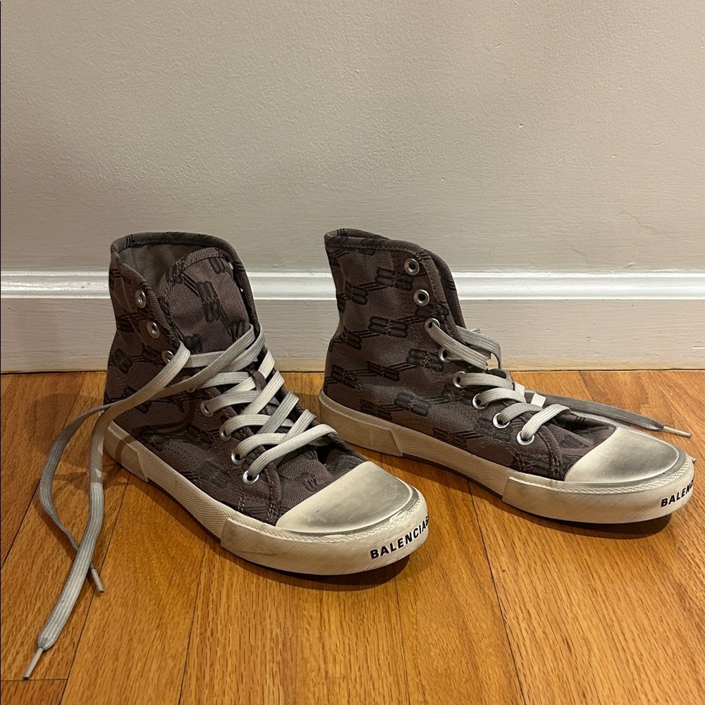 Balenciaga Paris High Top Sneaker BB Monogram - Picture 2 of 4